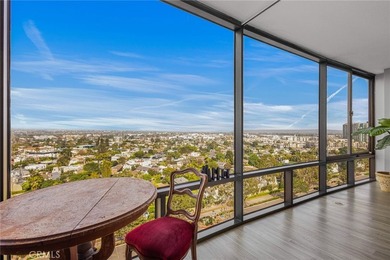 Beach Condo For Sale in Marina Del Rey, California