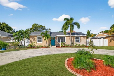 Beach Home For Sale in St. Petersburg, Florida