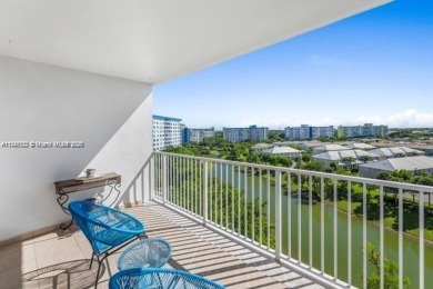 Beach Condo For Sale in Hollywood, Florida