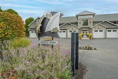 Beach Condo For Sale in Lewiston, New York