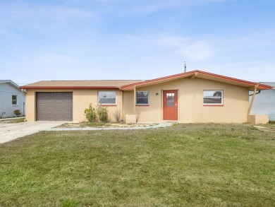 Beach Home Sale Pending in Holiday, Florida