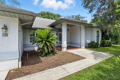Beach Home Sale Pending in Homosassa, Florida