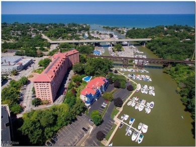 Beach Condo Sale Pending in Rocky River, Ohio