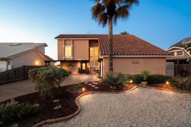 Beach Home For Sale in Corpus Christi, Texas