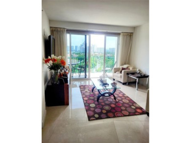 Beach Condo For Sale in Aventura, Florida