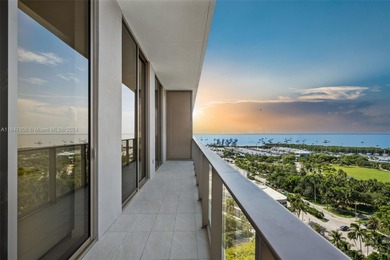 Beach Condo For Sale in Miami, Florida