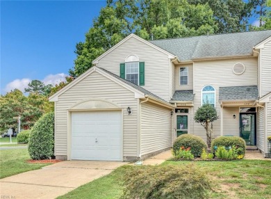 Beach Townhome/Townhouse For Sale in Newport News, Virginia