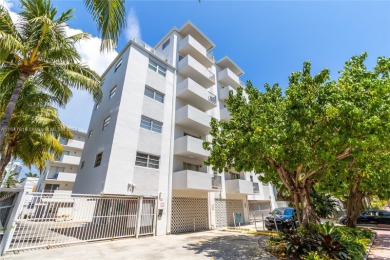 Beach Condo For Sale in Miami Beach, Florida