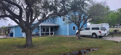 Beach Home For Sale in Bayside, Texas