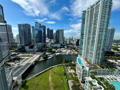 Beach Condo For Sale in Miami, Florida