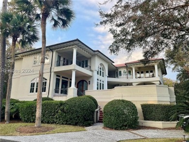 Beach Home For Sale in Hilton Head Island, South Carolina