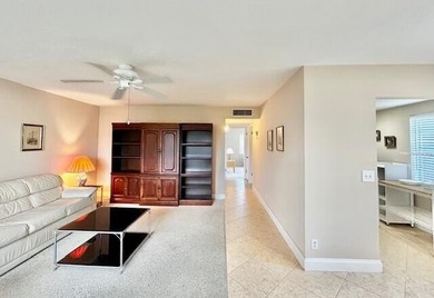 Beach Condo For Sale in Delray Beach, Florida