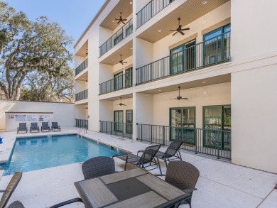 Beach Condo For Sale in Saint Simons, Georgia