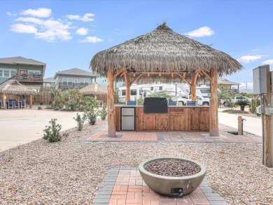 Beach Lot For Sale in Port Aransas, Texas
