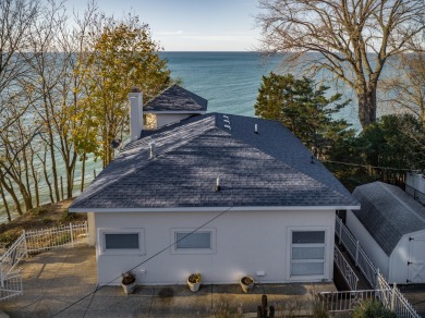 Beach Home For Sale in New Buffalo, Michigan