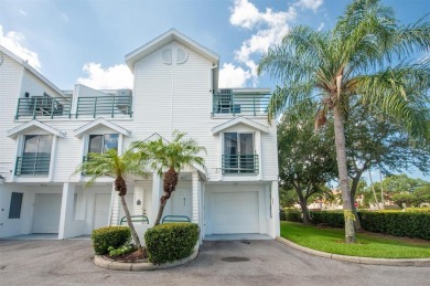 Beach Townhome/Townhouse For Sale in Clearwater, Florida