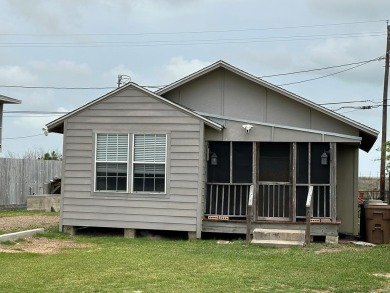Beach Home For Sale in Corpus Christi, Texas