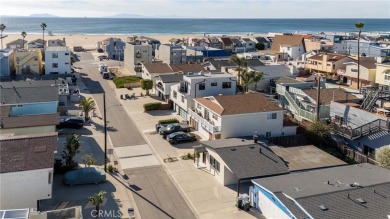 Beach Home For Sale in Oxnard, California