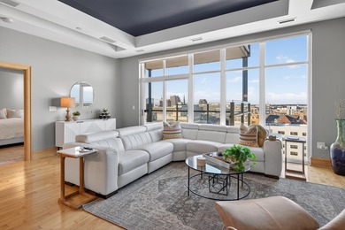 Beach Condo For Sale in Milwaukee, Wisconsin