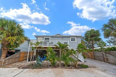 Beach Townhome/Townhouse For Sale in Indian Rocks Beach, Florida