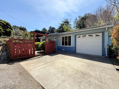 Beach Home For Sale in Pacifica, California