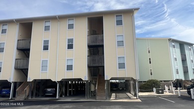 Beach Condo Active Under Contract in Surf City, North Carolina