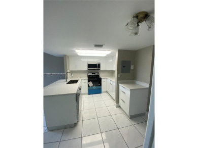 Beach Condo For Sale in Miami, Florida