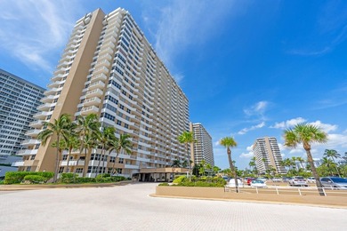 Beach Condo For Sale in Hallandale Beach, Florida