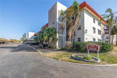 Beach Condo For Sale in Gulfport, Florida