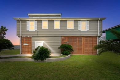 Beach Home For Sale in Ingleside on The Bay, Texas