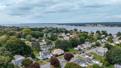 Beach Home For Sale in Waterford, Connecticut