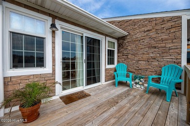 Beach Townhome/Townhouse For Sale in North Topsail Beach, North Carolina