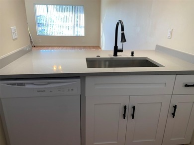 Beach Condo For Sale in Coral Springs, Florida