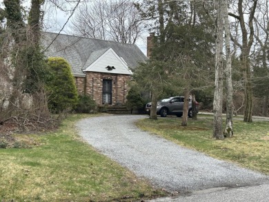 Beach Home Sale Pending in Westhampton Beach, New York