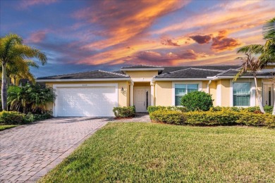 Beach Townhome/Townhouse For Sale in Port Saint Lucie, Florida