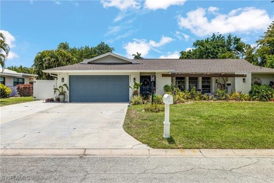 Beach Home For Sale in Fort Myers, Florida