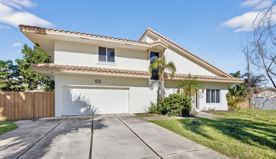 Beach Home For Sale in Boca Raton, Florida