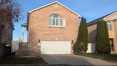 Beach Home For Sale in Whitestone, New York