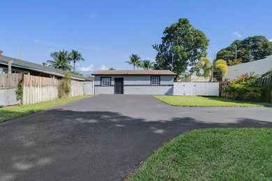 Beach Townhome/Townhouse For Sale in West Palm Beach, Florida