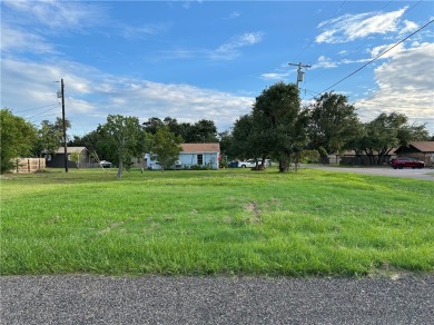 Beach Lot For Sale in Rockport, Texas