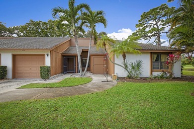 Beach Home For Sale in Palm Beach Gardens, Florida