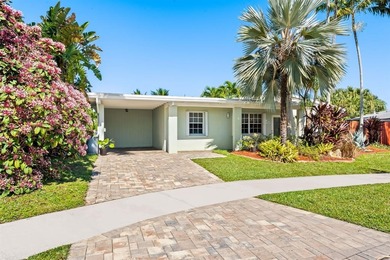 Beach Home For Sale in Hollywood, Florida