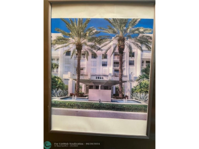 Beach Condo For Sale in Palm Beach, Florida