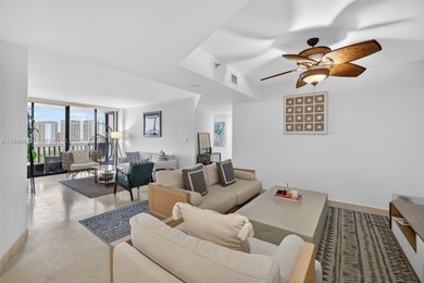 Beach Condo For Sale in Aventura, Florida