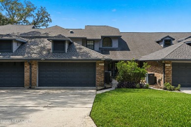 Beach Townhome/Townhouse For Sale in Jacksonville, Florida