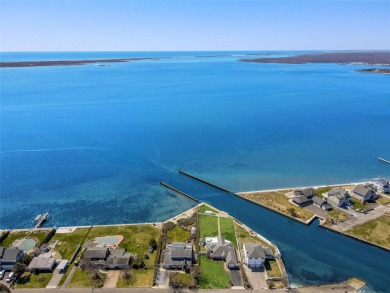 Beach Home For Sale in Center Moriches, New York