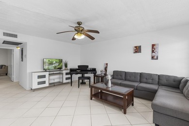 Beach Condo For Sale in Deerfield Beach, Florida