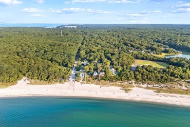 Beach Home For Sale in East Hampton, New York