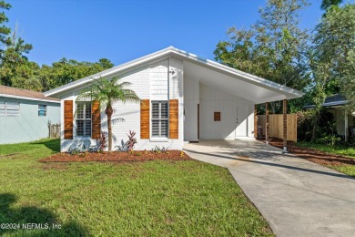 Beach Home Sale Pending in Atlantic Beach, Florida