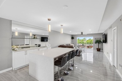 Beach Condo For Sale in Boca Raton, Florida